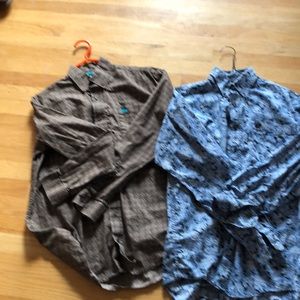 2 Mens cinch button down shirts